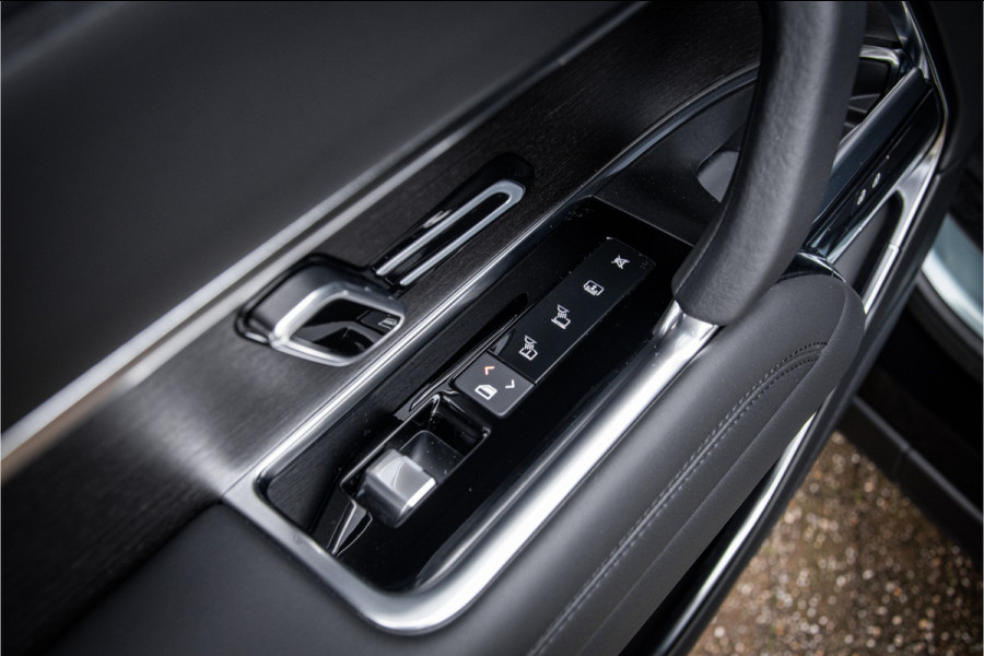 Land Rover Range Rover P440e SE PHEV ** Panodak ** SV upgrade ** 23 inch ** "Project Kahn"