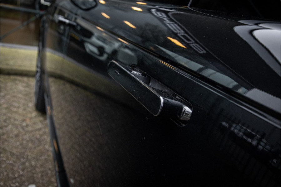 Land Rover Range Rover P440e SE PHEV ** Panodak ** SV upgrade ** 23 inch ** "Project Kahn"