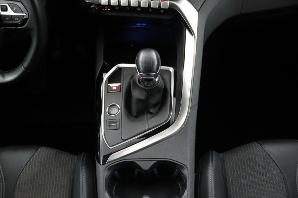 Peugeot 3008 1.2*FACELIFT*ALLURE*CARPLAY*130PK*ECC*NAVI*CAMERA*