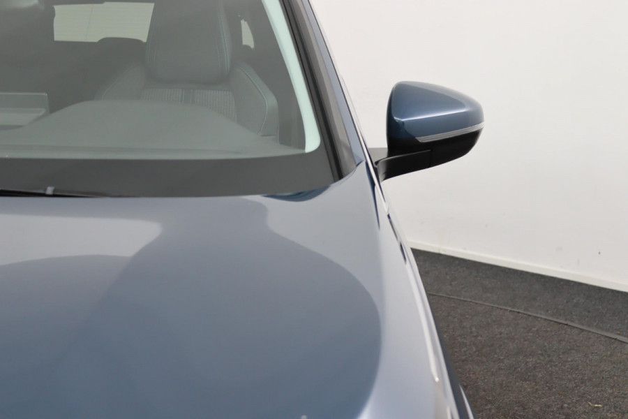 Peugeot 3008 1.2*FACELIFT*ALLURE*CARPLAY*130PK*ECC*NAVI*CAMERA*