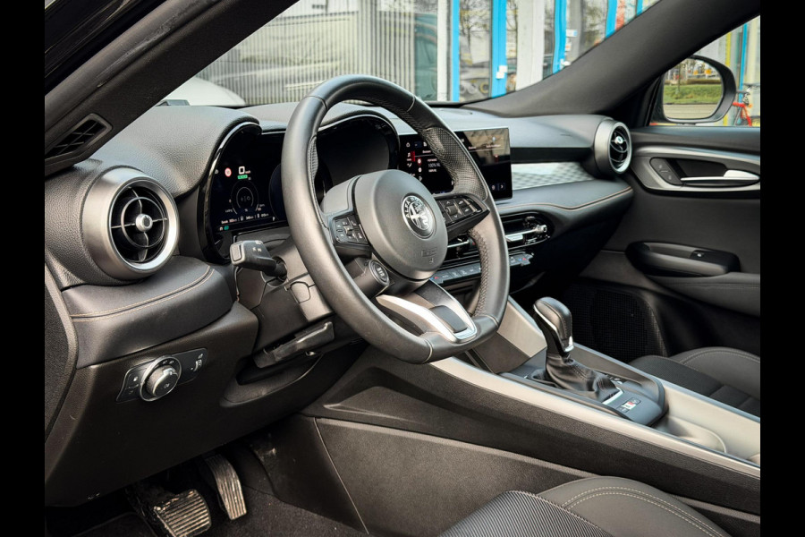 Alfa Romeo Tonale 1.3T PHEV Ti LED Matrix|CarPlay|Camera|Adap cruise