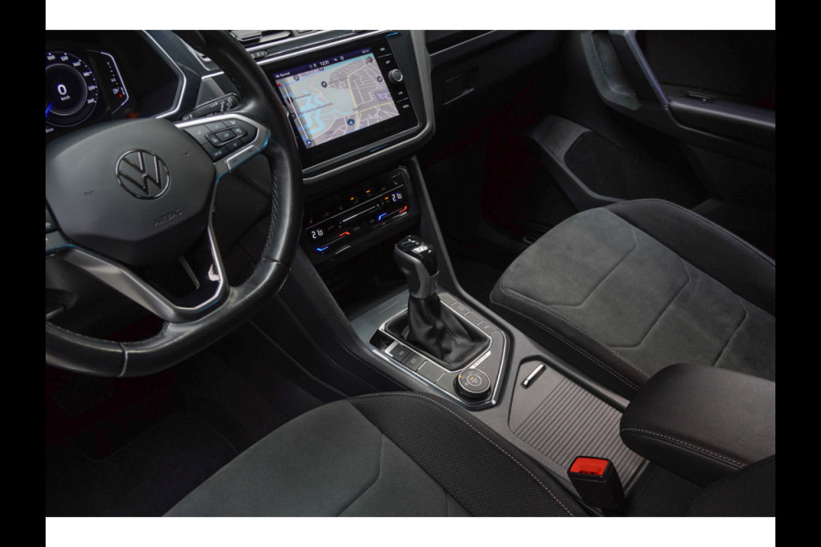 Volkswagen Tiguan 2.0 TSI 4M Alcantara leer Virtual 360 PDC Climate voor & achter Stuurverwarming LM velgen BTW auto