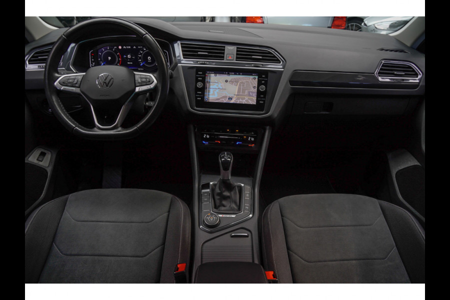 Volkswagen Tiguan 2.0 TSI 4M Alcantara leer Virtual 360 PDC Climate voor & achter Stuurverwarming LM velgen BTW auto