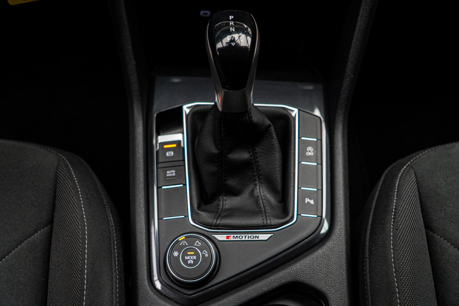 Volkswagen Tiguan 2.0 TSI 4M Alcantara leer Virtual 360 PDC Climate voor & achter Stuurverwarming LM velgen BTW auto