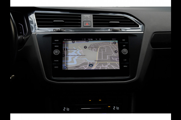 Volkswagen Tiguan 2.0 TSI 4M Alcantara leer Virtual 360 PDC Climate voor & achter Stuurverwarming LM velgen BTW auto