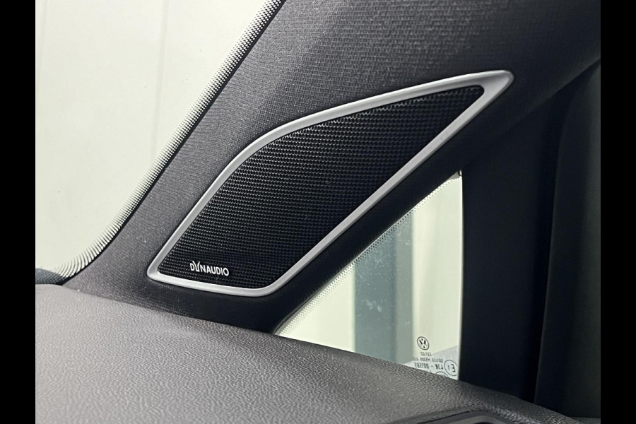 Volkswagen Golf *4Motion R*DYNAUDIO*440PK*AKRA*PANO*MAXTON*ACC*CAM