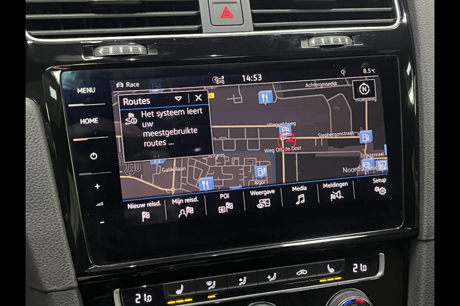 Volkswagen Golf *4Motion R*DYNAUDIO*440PK*AKRA*PANO*MAXTON*ACC*CAM