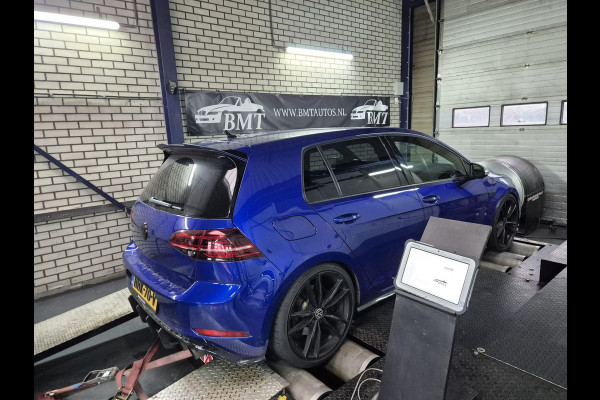 Volkswagen Golf *4Motion R*DYNAUDIO*440PK*AKRA*PANO*MAXTON*ACC*CAM