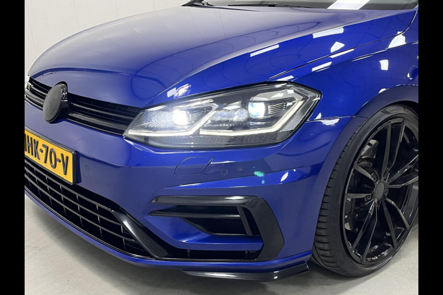 Volkswagen Golf *4Motion R*DYNAUDIO*440PK*AKRA*PANO*MAXTON*ACC*CAM