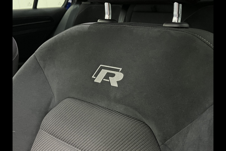 Volkswagen Golf *4Motion R*DYNAUDIO*440PK*AKRA*PANO*MAXTON*ACC*CAM