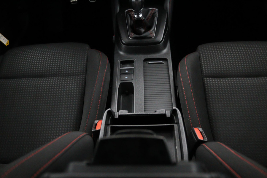 Ford FOCUS Wagon Hybrid*ST-LINE*NAVI*ECC*CRUISE*CAM*STUURVERWARMING