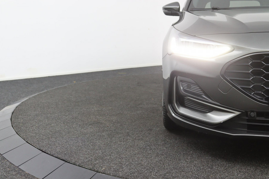 Ford FOCUS Wagon Hybrid*ST-LINE*NAVI*ECC*CRUISE*CAM*STUURVERWARMING