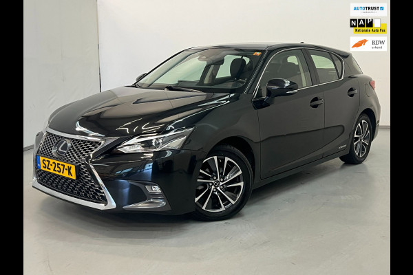Lexus CT 200h / NL-auto / Camera / Navi / Xenon / DAB / Clima