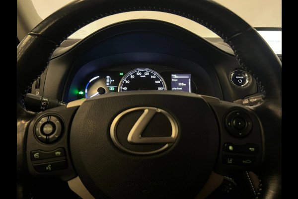 Lexus CT 200h / NL-auto / Camera / Navi / Xenon / DAB / Clima