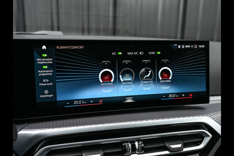 BMW 3 Serie Touring 330e xDrive M-Sport | Comfort access | Trekhaak | Adaptive led | Driving assistant prof. | Dab+ | Hifi sound | Head-up | Camera