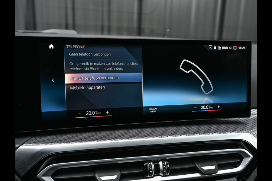 BMW 3 Serie Touring 330e xDrive M-Sport | Comfort access | Trekhaak | Adaptive led | Driving assistant prof. | Dab+ | Hifi sound | Head-up | Camera