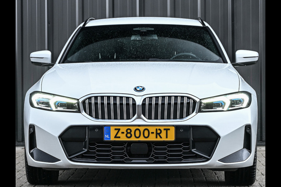 BMW 3 Serie Touring 330e xDrive M-Sport | Comfort access | Trekhaak | Adaptive led | Driving assistant prof. | Dab+ | Hifi sound | Head-up | Camera