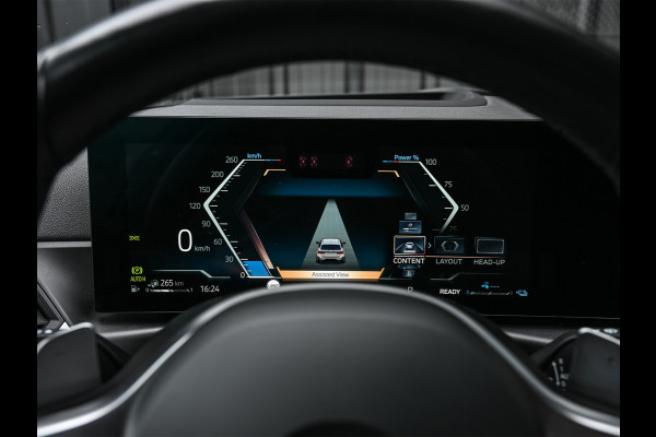 BMW 3 Serie Touring 330e xDrive M-Sport | Comfort access | Trekhaak | Adaptive led | Driving assistant prof. | Dab+ | Hifi sound | Head-up | Camera