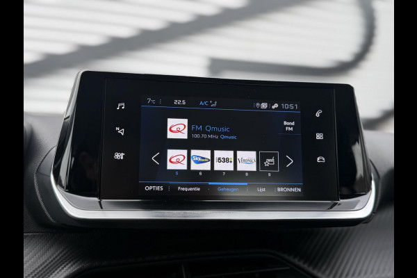 Peugeot 2008 1.2 PureTech Blue Lease Active 1e Eigenaar|Navi|Trekhaak|Carplay|Clima|Cruise|PDC|Dealer Onderhouden|N.A.P|APK tot 01-2027
