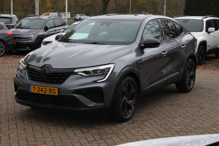 Renault Arkana 1.3 TCe 140 R.S. Line / Camera / Leder / 18'' / Bose / Keyless / Sfeerverlichting / Navigatie / Dodehoek / DAB / ACC / Stoelverwarming