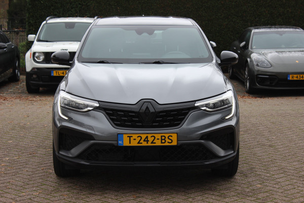 Renault Arkana 1.3 TCe 140 R.S. Line / Camera / Leder / 18'' / Bose / Keyless / Sfeerverlichting / Navigatie / Dodehoek / DAB / ACC / Stoelverwarming