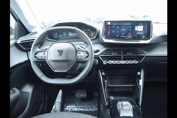 Peugeot 208 1.2 Hybrid 110 e-DCS6 Business PARKEERSENSOREN MET CAMERA | DONKER GETINT GLAS | AIRCO | DEMO