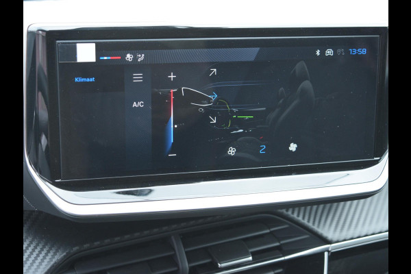 Peugeot 208 1.2 Hybrid 110 e-DCS6 Business PARKEERSENSOREN MET CAMERA | DONKER GETINT GLAS | AIRCO | DEMO