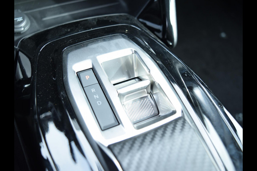 Peugeot 208 1.2 Hybrid 110 e-DCS6 Business PARKEERSENSOREN MET CAMERA | DONKER GETINT GLAS | AIRCO | DEMO