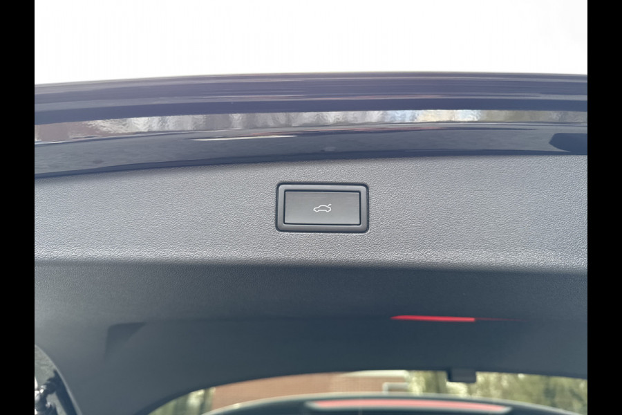 Volkswagen Tiguan 1.5 eHybrid 272PK PHEV ELEGANCE ALCANTARA/NAVI/360°CAMERA/TREKHAAK