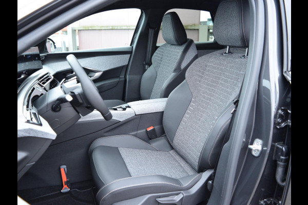 Peugeot 3008 1.6 plug-in Hybrid 195 Allure PARKEERSENSOREN MET CAMERA | CLIMATE CONTROL | CRUISE CONTROL | DEMO