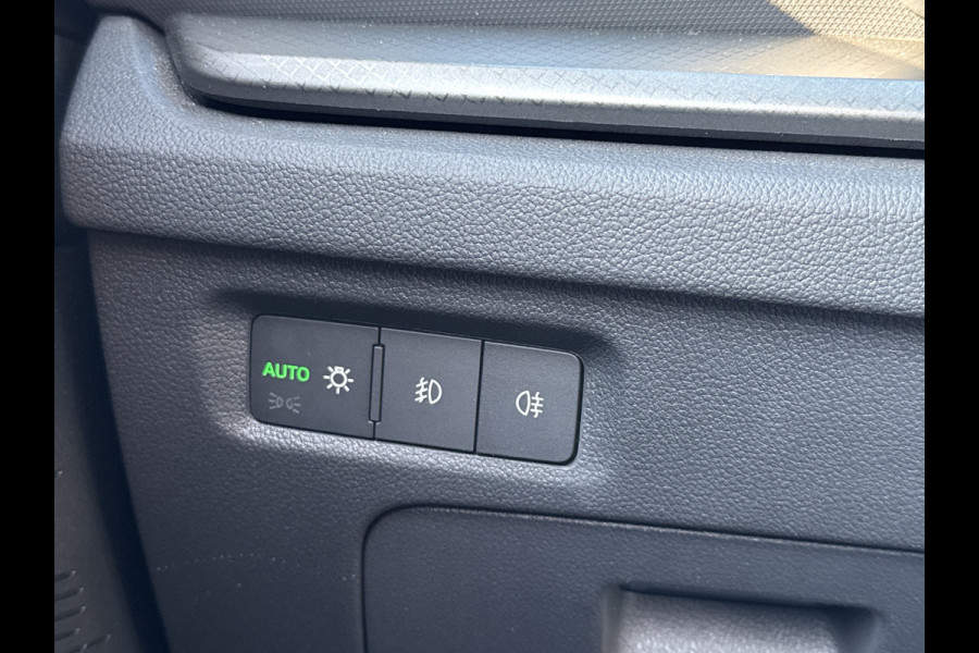 Škoda Octavia Combi TSI iV 204PK PHEV BUSINESS EDITION VIRTUAL/CRUISE/CARPLAY