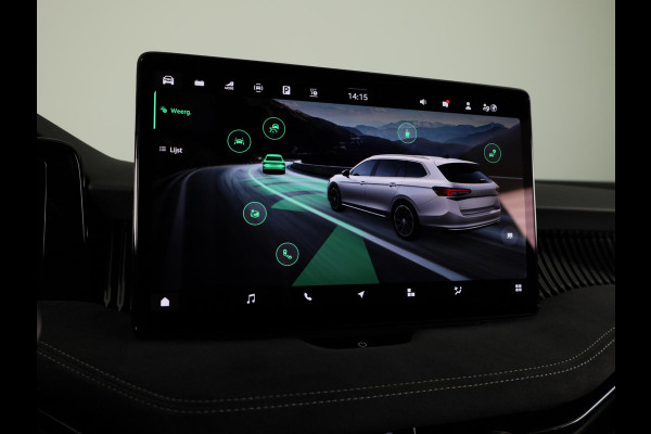 Škoda Superb Combi Sportline Business PHEV 1.5 TSI 204 pk 6 versn. DSG | Panoramadak, elektrisch bedienbaar | Trekhaak, wegklapbaar | Travel Assist Plus Sportline | Dynamic Chassis Control Pakket | CANTON Soundsystem | Lichtmetalen velgen 19 inch Aniara Aero zilver