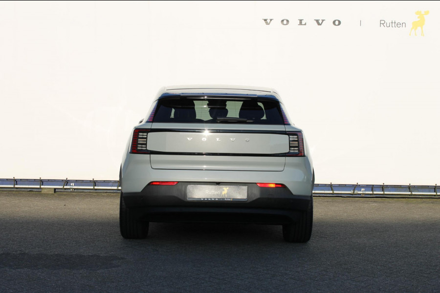 Volvo EX30 Single Motor Extended Range Plus 69 kWh Google Services / 19" lichtmetalen velgen / Parkeer sensoren voor en achter met parkeercamera achter / Adaptieve Cruise Control