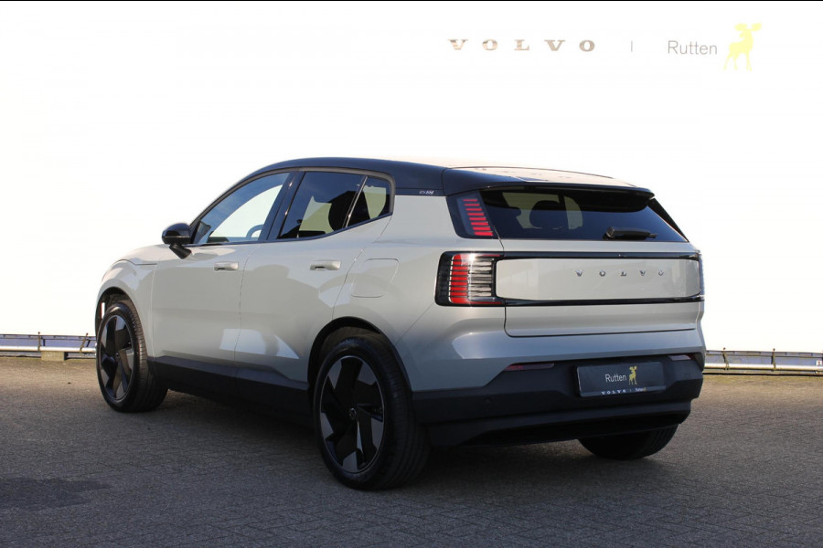Volvo EX30 Single Motor Extended Range Plus 69 kWh Google Services / 19" lichtmetalen velgen / Parkeer sensoren voor en achter met parkeercamera achter / Adaptieve Cruise Control