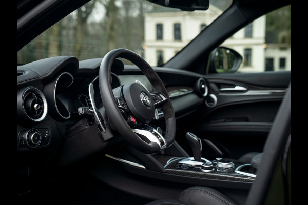 Alfa Romeo Stelvio 2.9 V6 AWD Quadrifoglio | Pano-dak | Harman/Kardon | Driver Assistance Pack 2