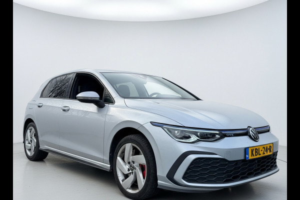 Volkswagen Golf GTE 245PK DSG HYBRID SPORT CAMERA/NAVI/IQ-LIGHT/HEAD-UP/SFEERVERL.