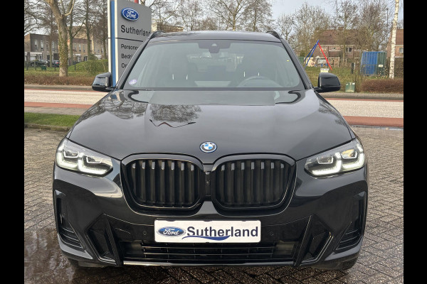 BMW X3 xDrive30e M Sport | Bellen voor bezichtiging | SCI | Plug-in Hybride | incl. BMW Service Inclusive (5 jaar/100.000 km) | M pakket | Harman Kardon | Sportstoelen | Elektrische stoelen met geheugenfunctie | 360 graden camera | Stoelverwarming | Keyless | Elektrische achterklep | Adaptive Led | High-beam Headlights Control | Head Up Display | Adaptief demping systeem