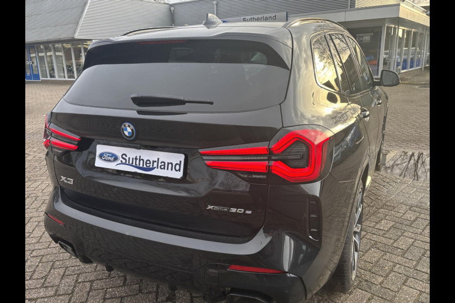 BMW X3 xDrive30e M Sport | Bellen voor bezichtiging | SCI | Plug-in Hybride | incl. BMW Service Inclusive (5 jaar/100.000 km) | M pakket | Harman Kardon | Sportstoelen | Elektrische stoelen met geheugenfunctie | 360 graden camera | Stoelverwarming | Keyless | Elektrische achterklep | Adaptive Led | High-beam Headlights Control | Head Up Display | Adaptief demping systeem