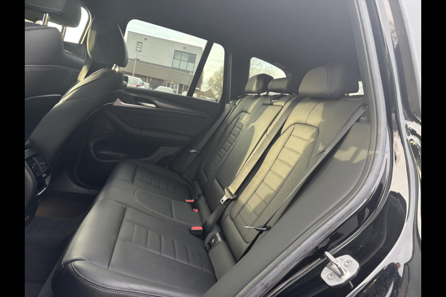 BMW X3 xDrive30e M Sport | Bellen voor bezichtiging | SCI | Plug-in Hybride | incl. BMW Service Inclusive (5 jaar/100.000 km) | M pakket | Harman Kardon | Sportstoelen | Elektrische stoelen met geheugenfunctie | 360 graden camera | Stoelverwarming | Keyless | Elektrische achterklep | Adaptive Led | High-beam Headlights Control | Head Up Display | Adaptief demping systeem