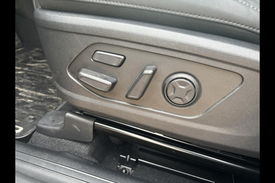 Kia Sorento 1.6 T-GDI Plug-in Hybrid 4WD ExecutiveLine 5p. | Bellen voor bezichtiging |SCI | Panoramadak | Vol leder | Bose audio | Geuheugenstoelen | Dealer onderhouden