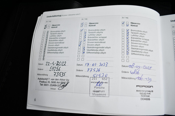 Porsche Cayenne 3.0 Pano Chrono+Sport Trekh Luchtv 21inch BOSE Sfeer