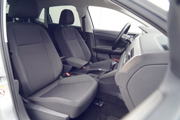 Volkswagen Polo 1.0 TSI R-Line Edition / 38dkm NAP / Facelift / Navi / Adaptieve Cruise / Automaat / NL-Auto