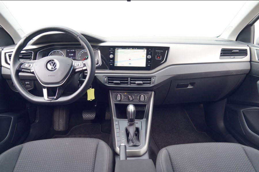 Volkswagen Polo 1.0 TSI R-Line Edition / 38dkm NAP / Facelift / Navi / Adaptieve Cruise / Automaat / NL-Auto