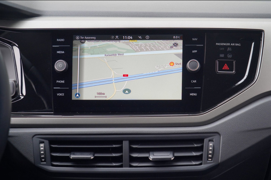 Volkswagen Polo 1.0 TSI R-Line Edition / 38dkm NAP / Facelift / Navi / Adaptieve Cruise / Automaat / NL-Auto