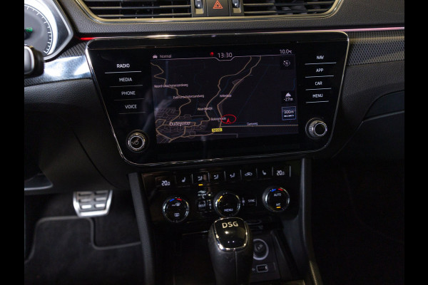 Škoda Superb Combi 1.5 TSI ACT Sportline Business / 150pk / Stoelverwarming / Elektrische stoelverstelling met geheugen /