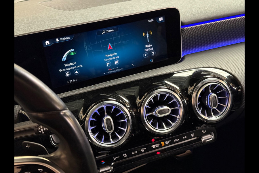 Mercedes-Benz A-Klasse 250 e Premium Plus | Pano | Sfeerverlichting | Memory | Camera | Carplay | Stoelverwarming |