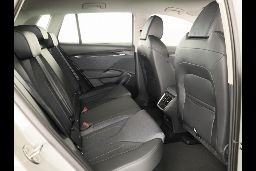 Škoda Elroq 85 Business Edition 286 pk | Trekhaak wegklapbaar