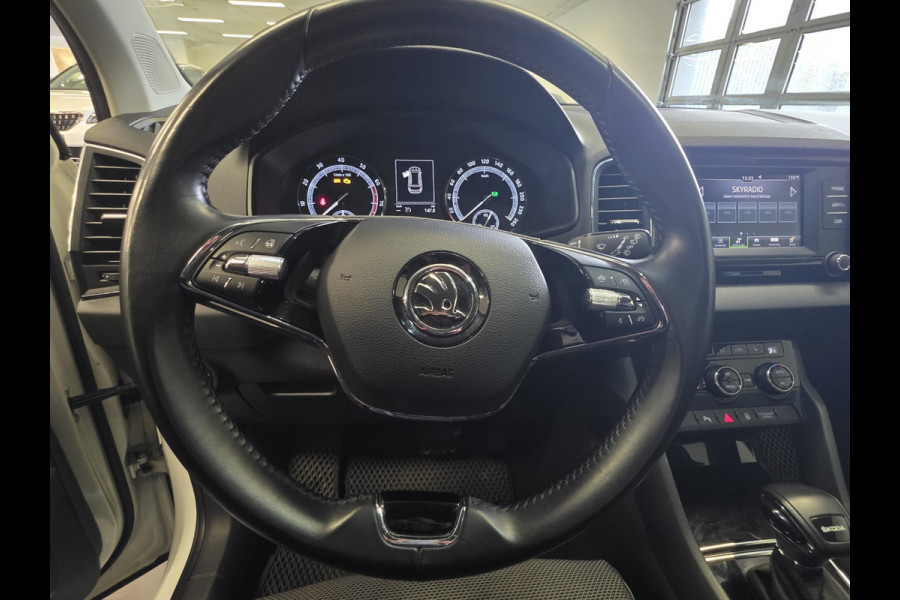 Škoda Karoq 1.5 TSI Automaat – Leder – Cruise – Navigatie –