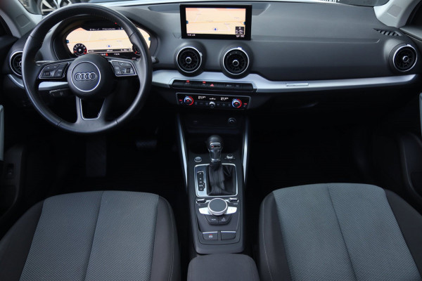 Audi Q2 1.4 TFSI ACT / PANODAK / VIRTUAL / KEYLESS / CARPLAY / STOELVERW