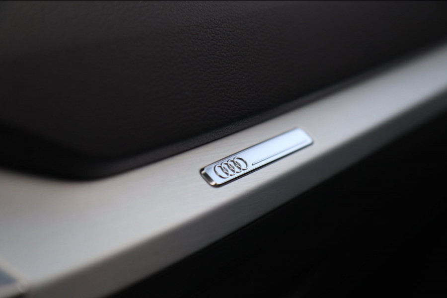 Audi Q2 1.4 TFSI ACT / PANODAK / VIRTUAL / KEYLESS / CARPLAY / STOELVERW